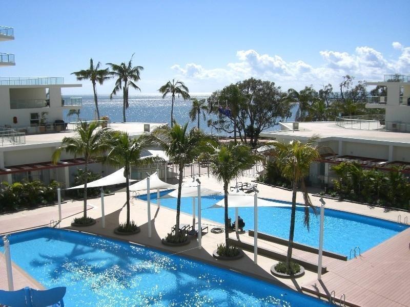 Pier Resort 5*